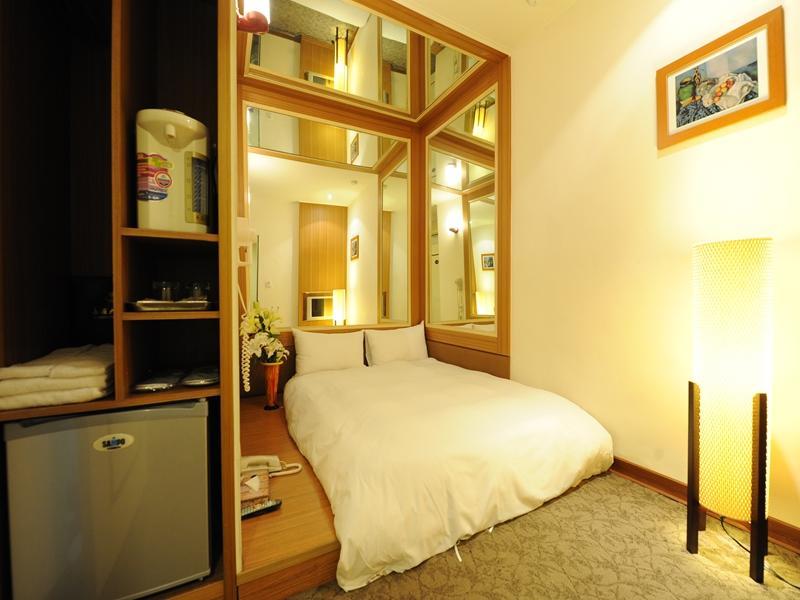 Hotel Washington Taichung Zimmer foto